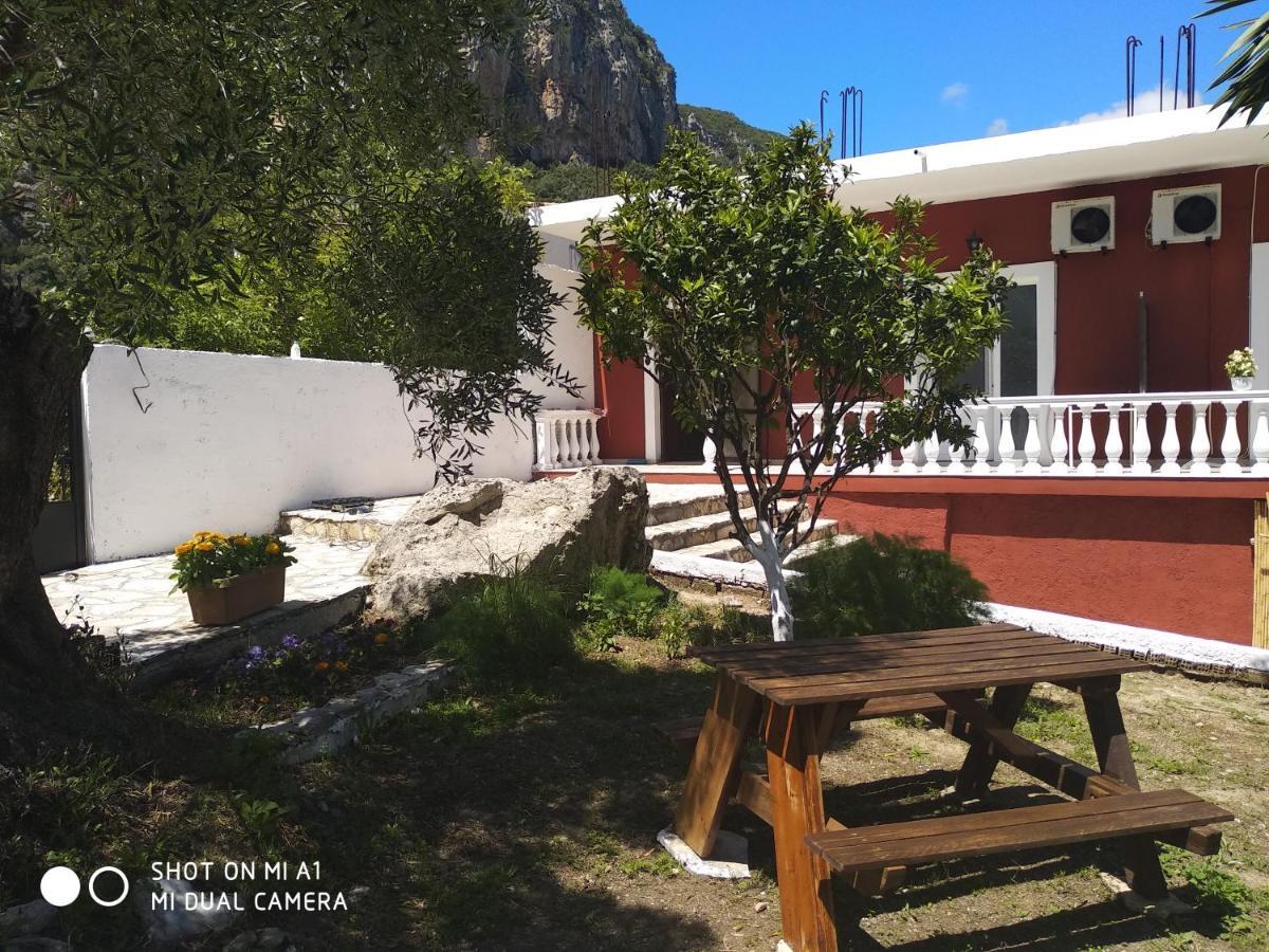 Paleokastritsa Studios - Sun'S Gift Spiros Exterior photo